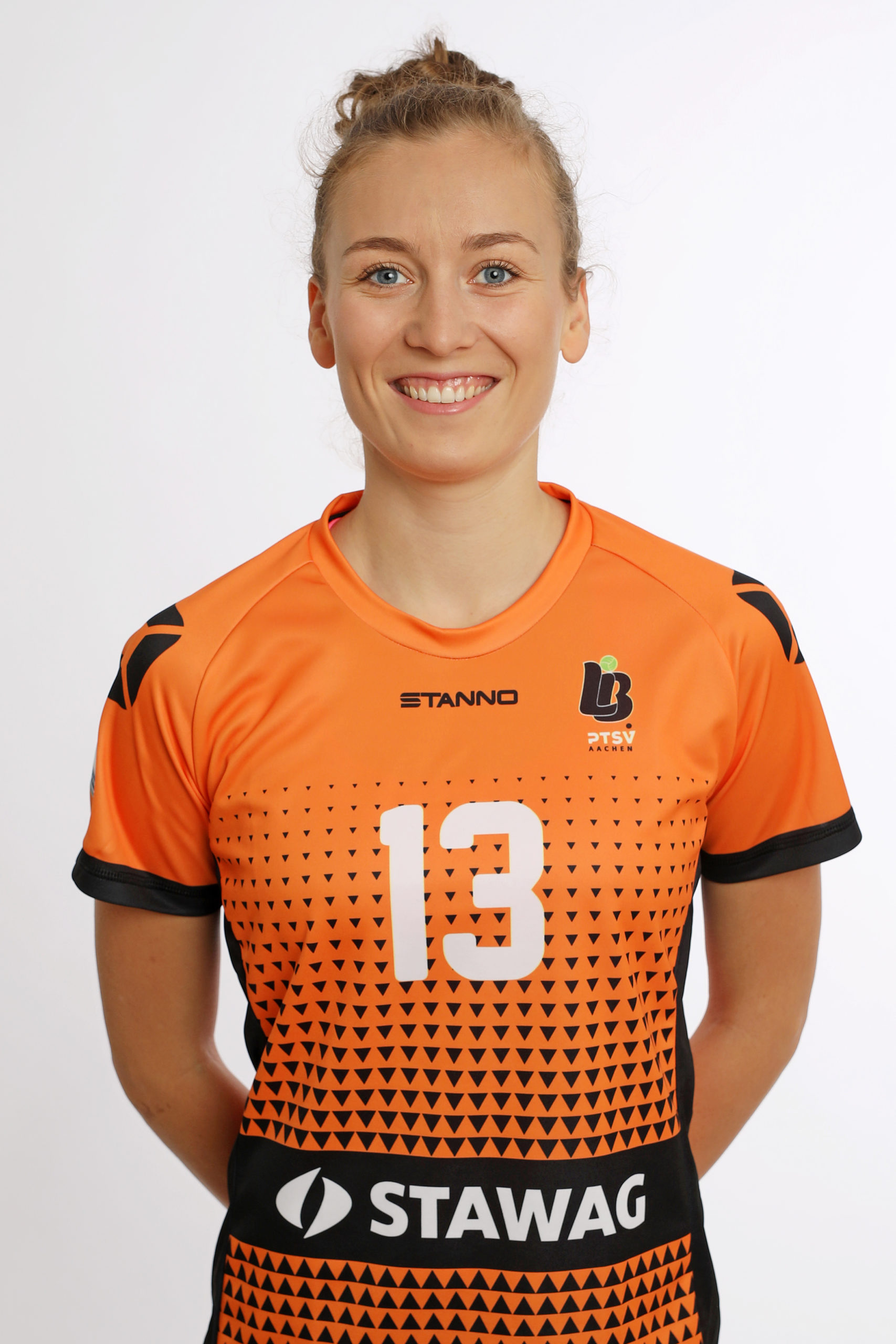 Annie Cesar